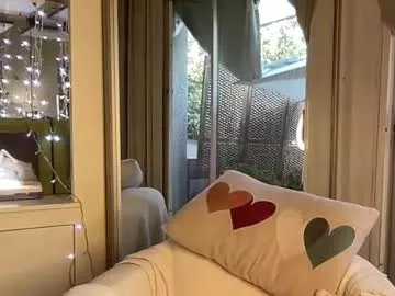 Freechat gl1tter_barbie on Chaturbate