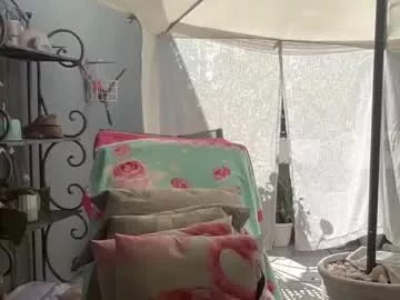 Freechat gl1tter_barbie on Chaturbate