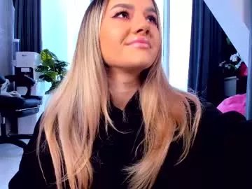 Freechat spoilm3mor3 on Chaturbate