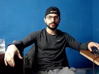 Offline alec_thomson on Flirt4Free