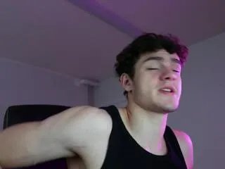 Offline brad_holloway on Flirt4Free