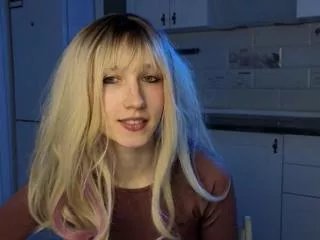 Offline chelsea_bradwell on Flirt4Free