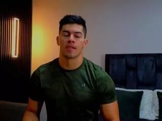 Offline felipe_santoro on Flirt4Free