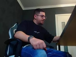 Offline josh_knights on Flirt4Free