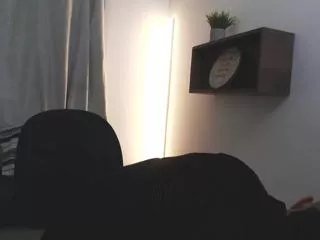 Offline lucas_luxx on Flirt4Free