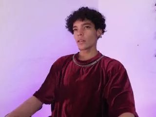 Offline marlon_smiith on Flirt4Free