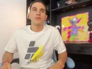 Offline michael_williamss on Flirt4Free