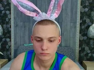 Offline oliver_brut on Flirt4Free