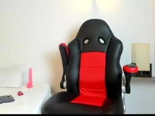 Freechat reily_usui on Flirt4Free