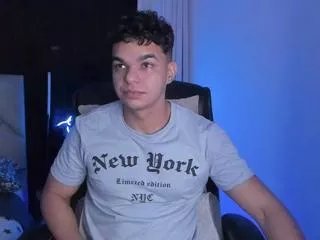 Offline sam_dosantos on Flirt4Free