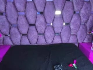 Offline samantaa_hot on Flirt4Free