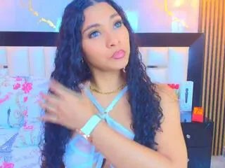 Offline sofia_laurents on Flirt4Free