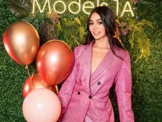 Offline AlanaSampaoli on Streamate