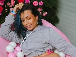 Offline Amarantoss on Streamate