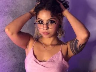 Offline Gaia33 on Streamate