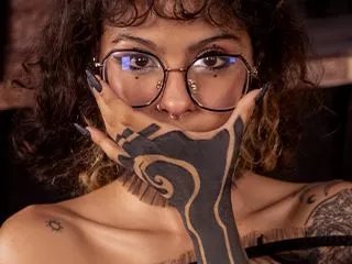 Offline Gaia33 on Streamate