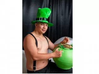 Offline JUANDIAMONDS98 on Streamate