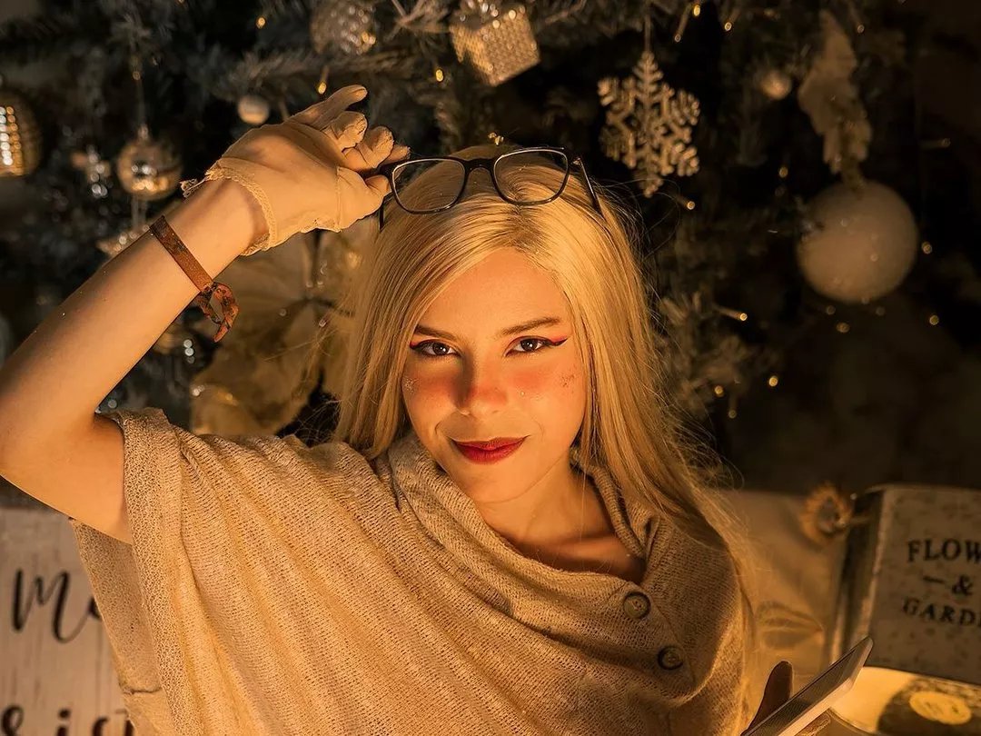 Offline LexiMarieee on Streamate