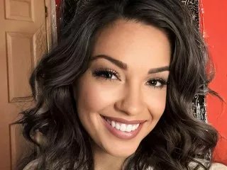 Offline lizzyLexington on Streamate