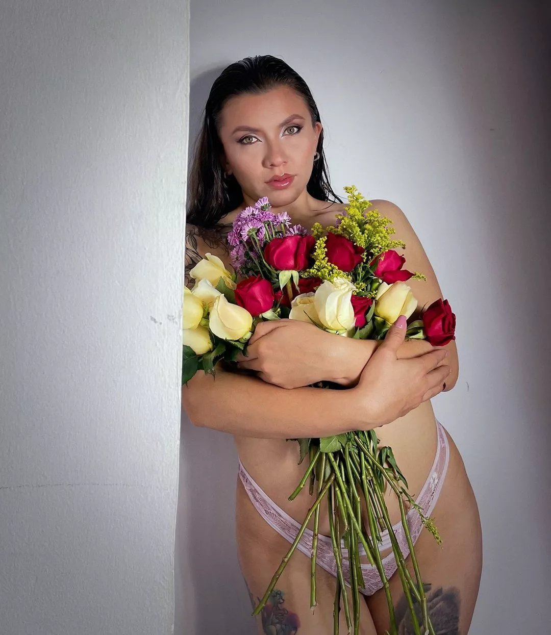 Offline Lucia_s on Streamate