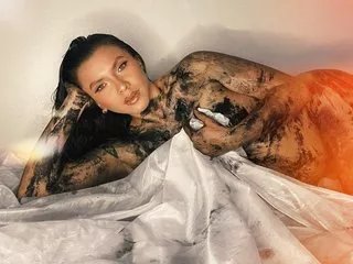 Offline Lucia_s on Streamate