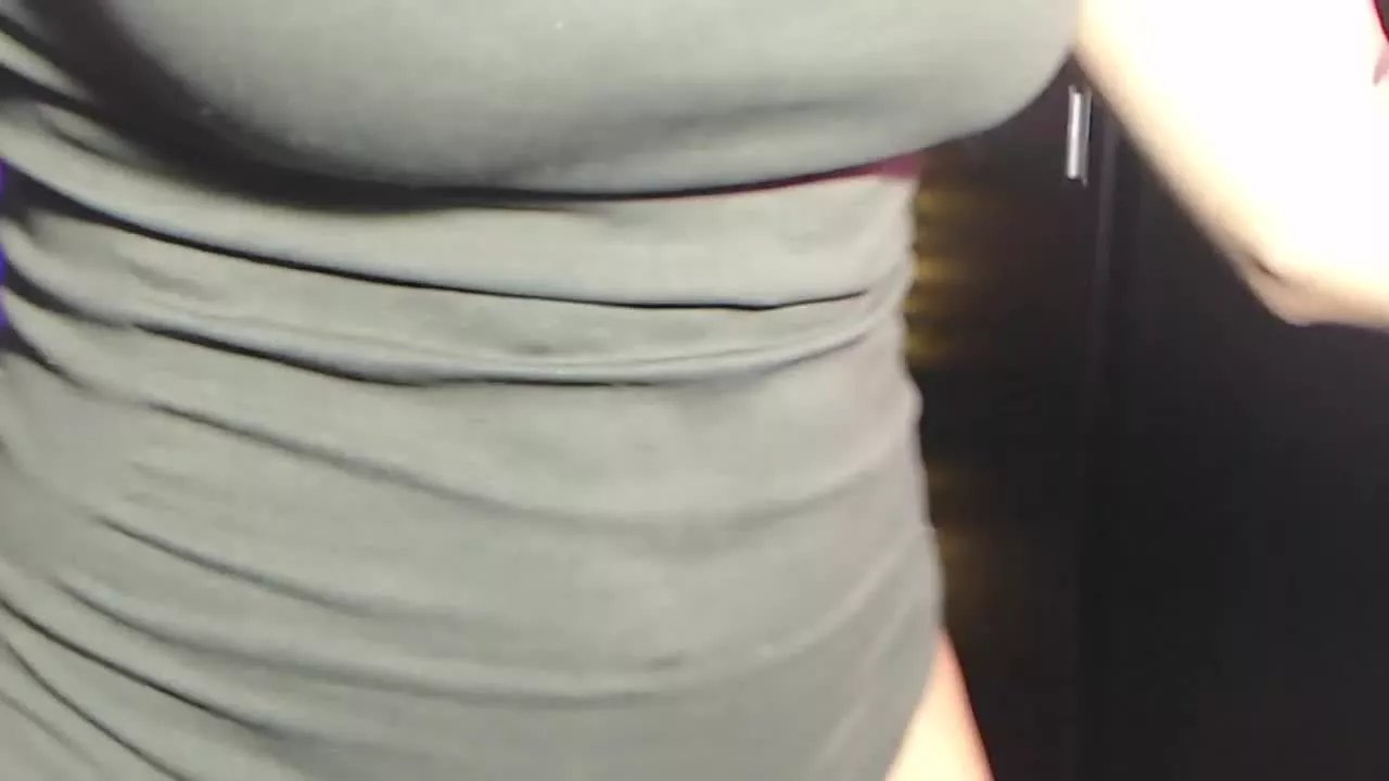 Offline Amelia_Ruso on Streamray