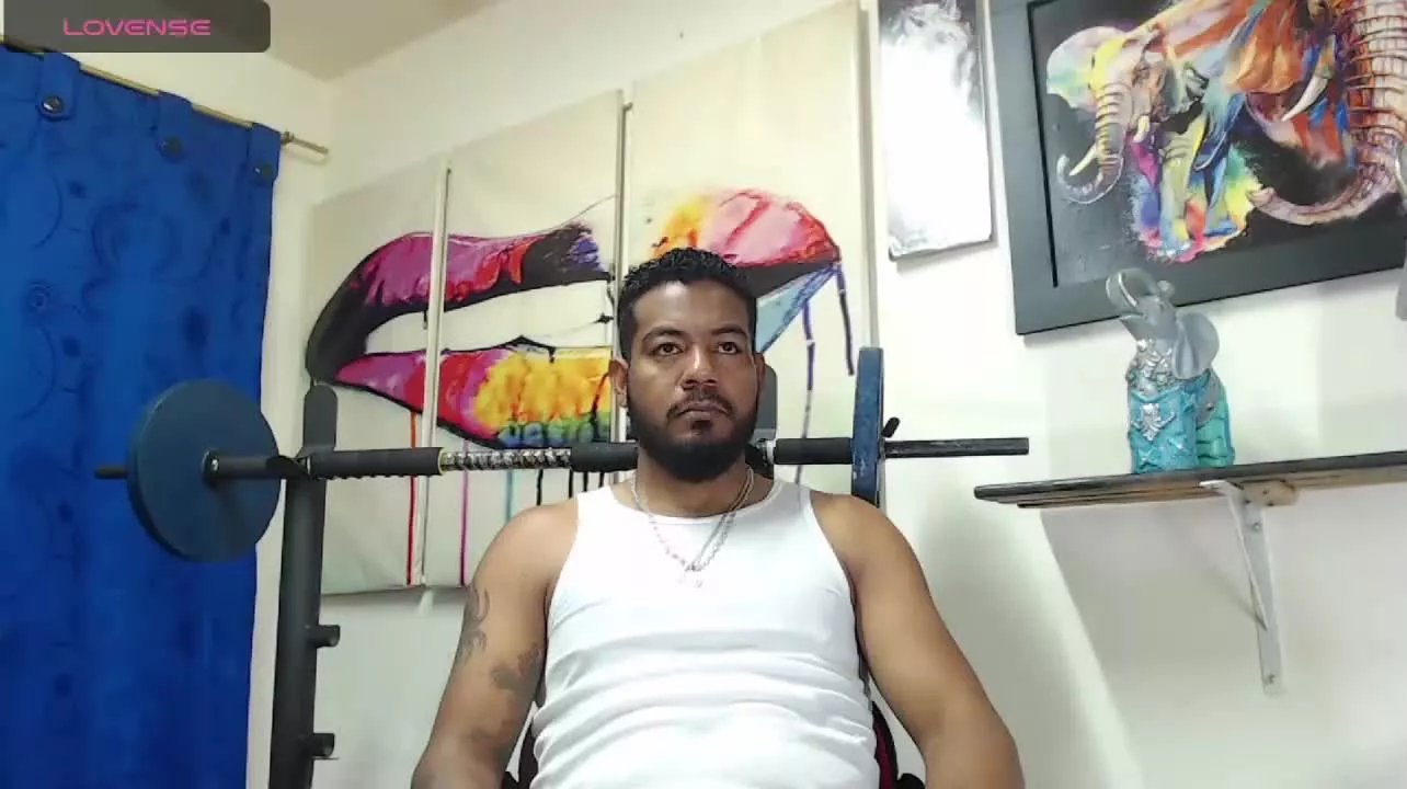 Offline BladeFoster on Streamray