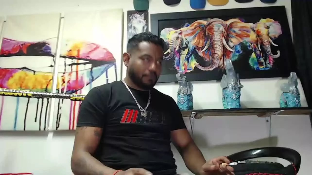 Offline BladeFoster on Streamray