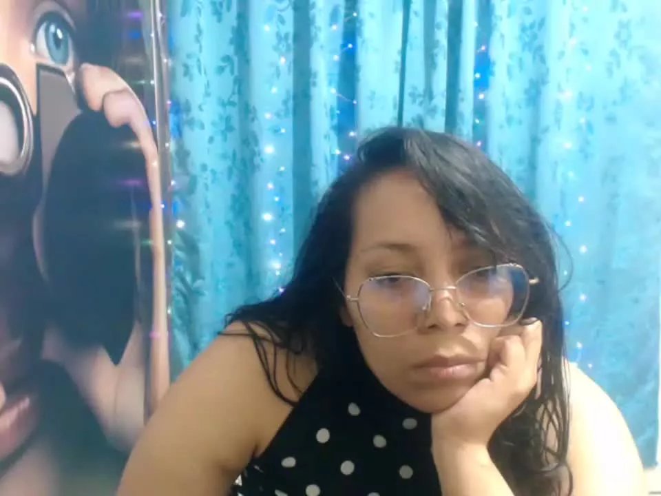 Offline Canela69_nasty1 on Streamray