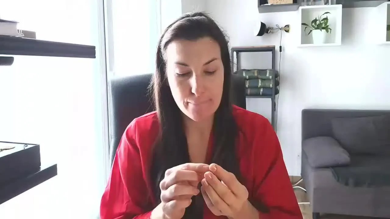 Offline DonnaSensual on Streamray