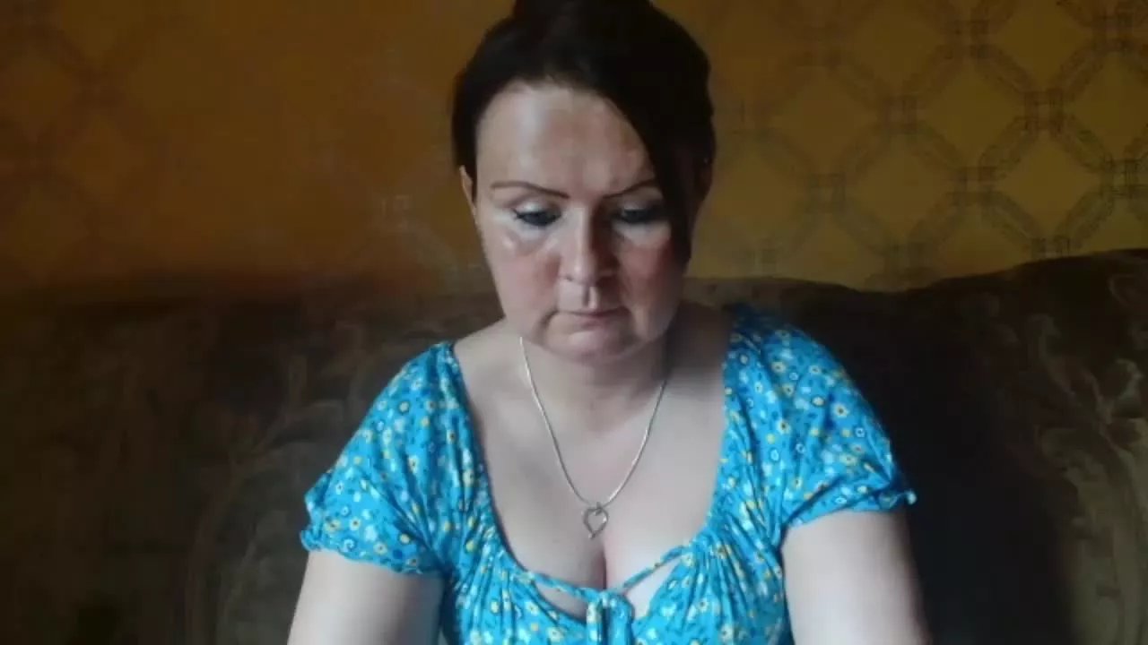 Offline DoreenBeauty on Streamray