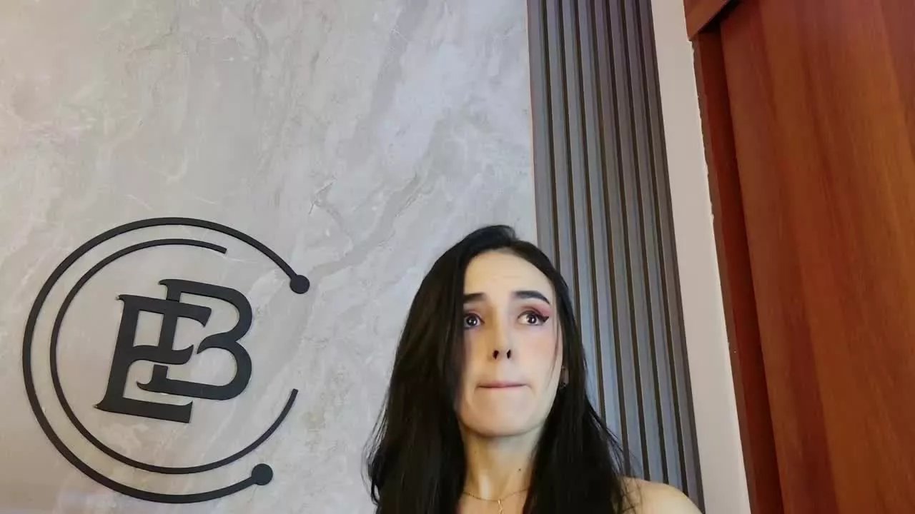 Offline EveBrown on Streamray