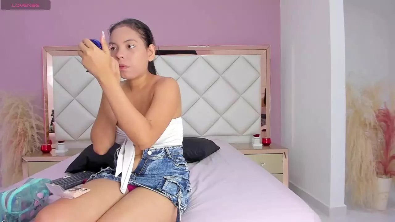 Offline InnaBymer on Streamray