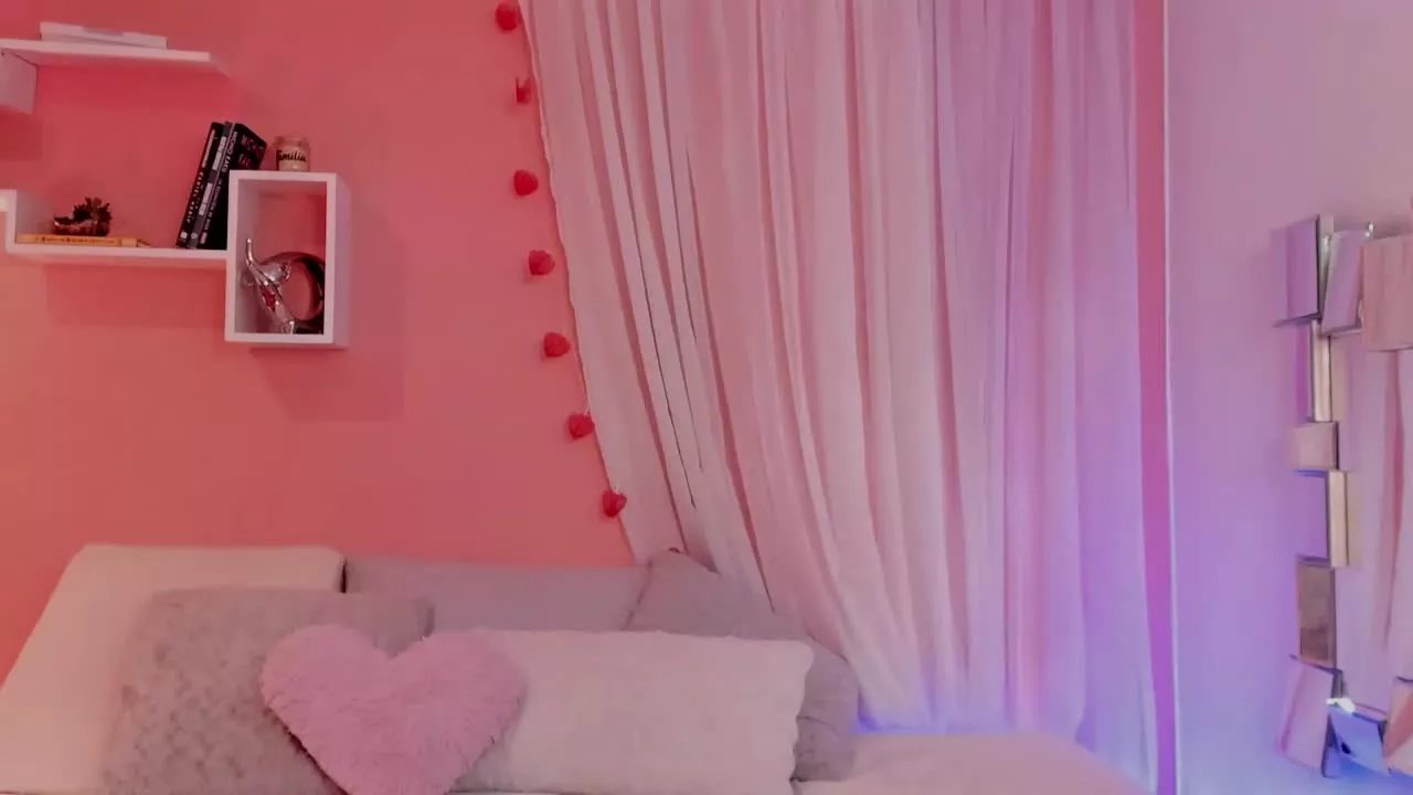 Offline KamilaGarces on Streamray