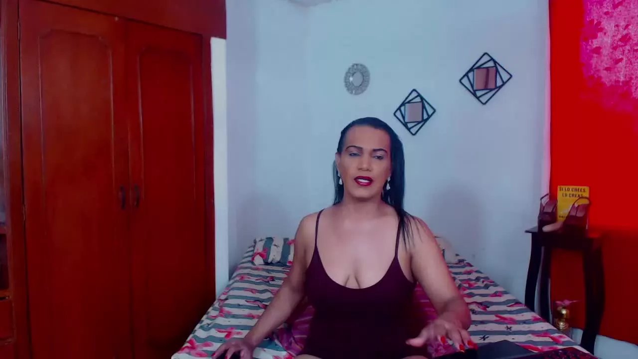 Offline kimberlyfor4TS on Streamray