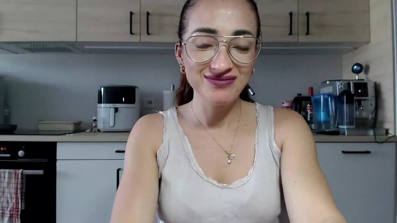 Offline LorenneDream on Streamray