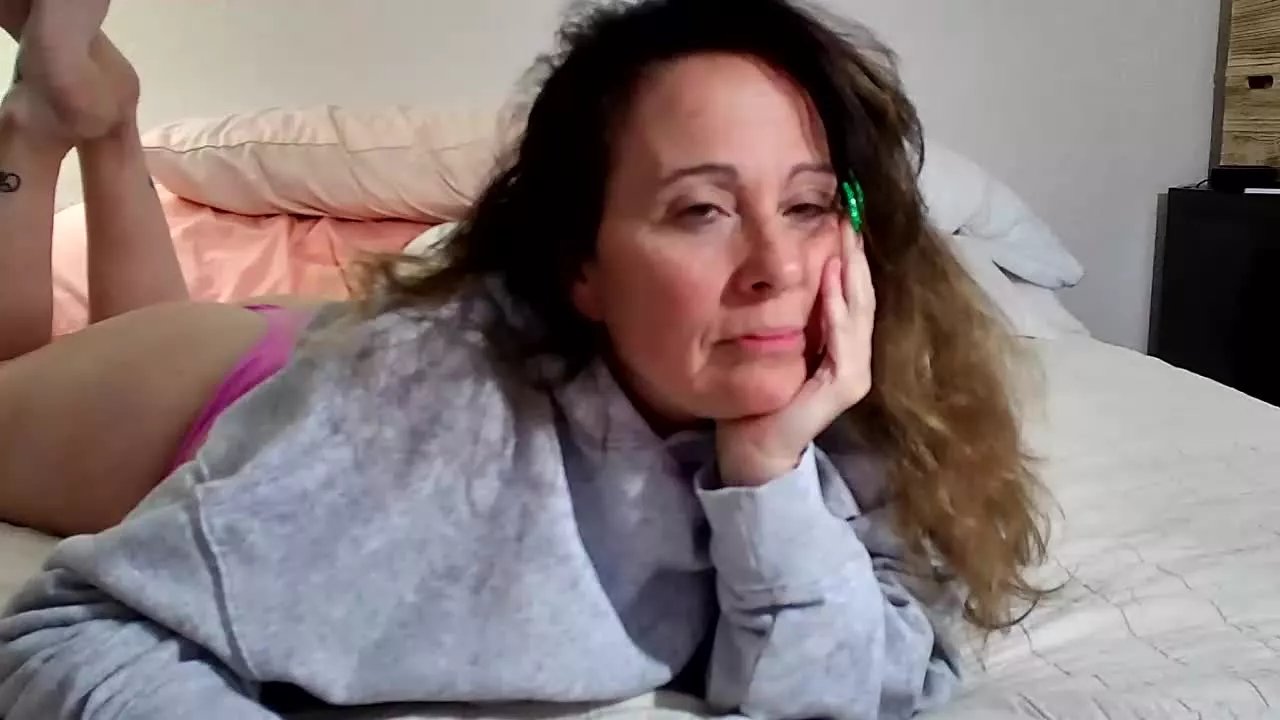 Offline LoveVanessaRay on Streamray