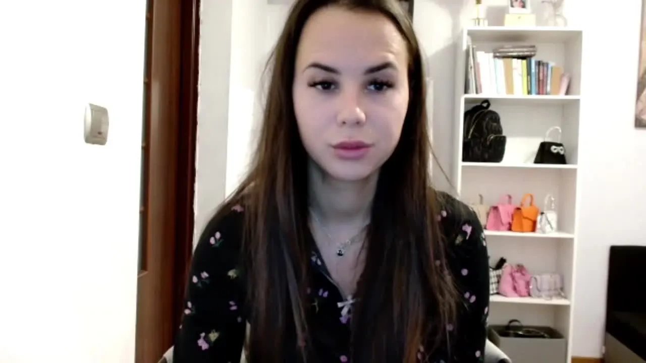 Offline MayaDirty on Streamray