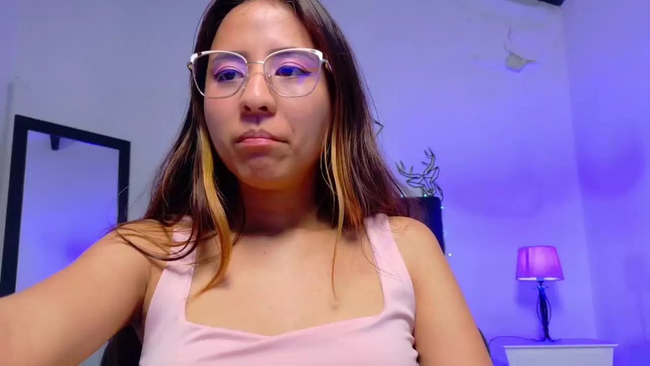 Offline skinny_hottie on Streamray