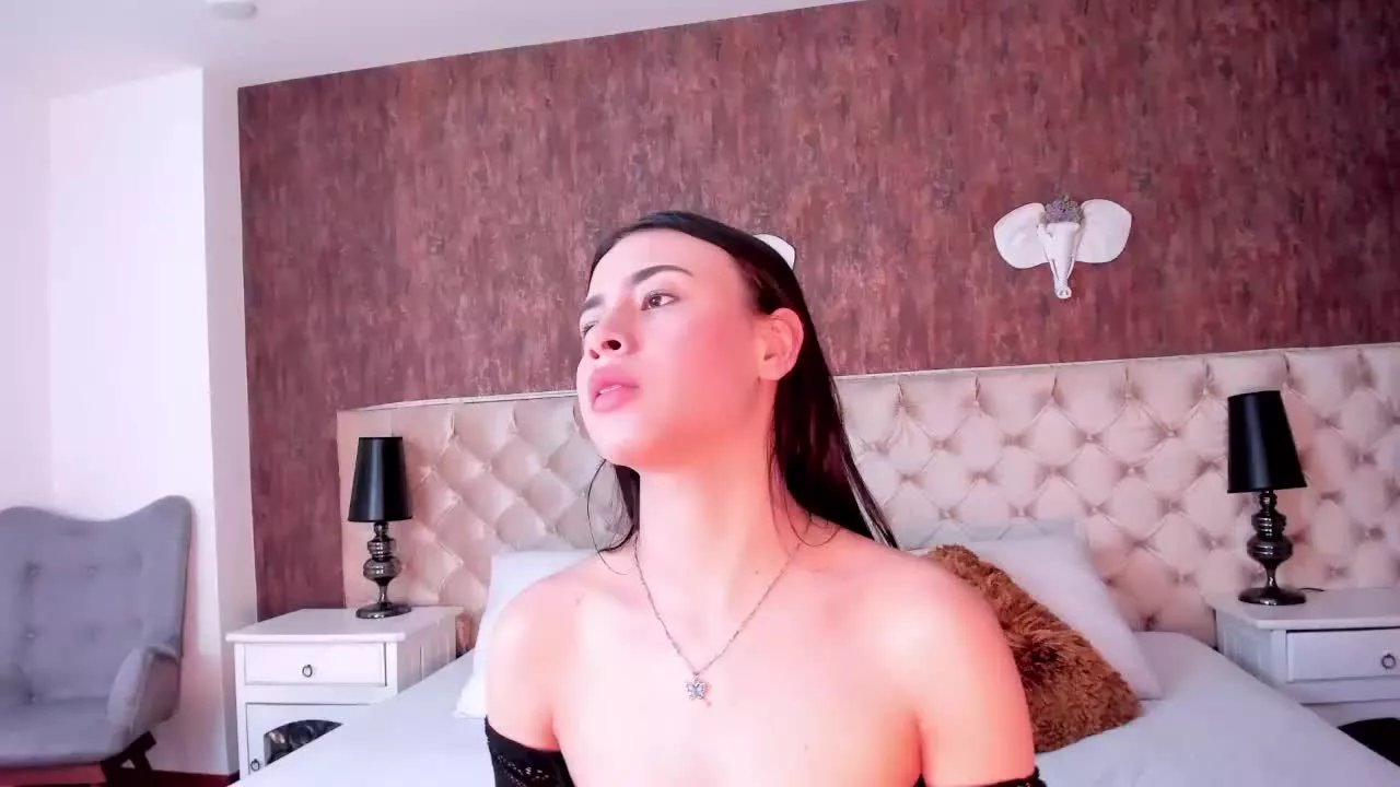 Offline SofiaRincon on Streamray