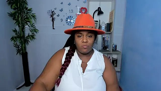 Freechat bbw_charlote on StripChat