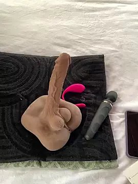 Freechat BigRound-Bootayy on StripChat