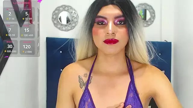 Freechat catalina_santana23 on StripChat