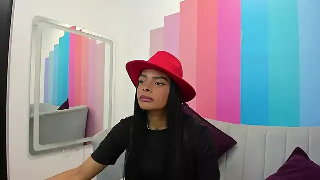 Freechat EmmaEbony_ on StripChat