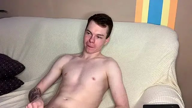 Freechat julielourens on StripChat