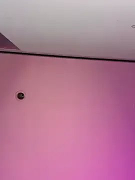 Freechat Kylie2211 on StripChat