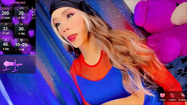 Freechat Naugth_channel_ts on StripChat