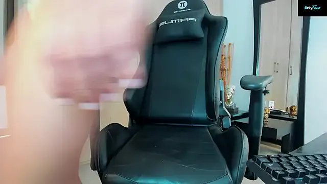 Freechat PilarBigCockxxx on StripChat