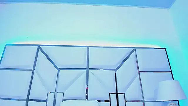 Freechat RileySweett on StripChat