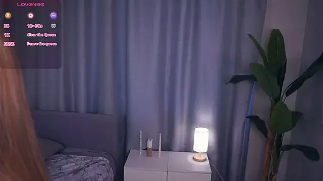 Freechat VeronaBench on StripChat